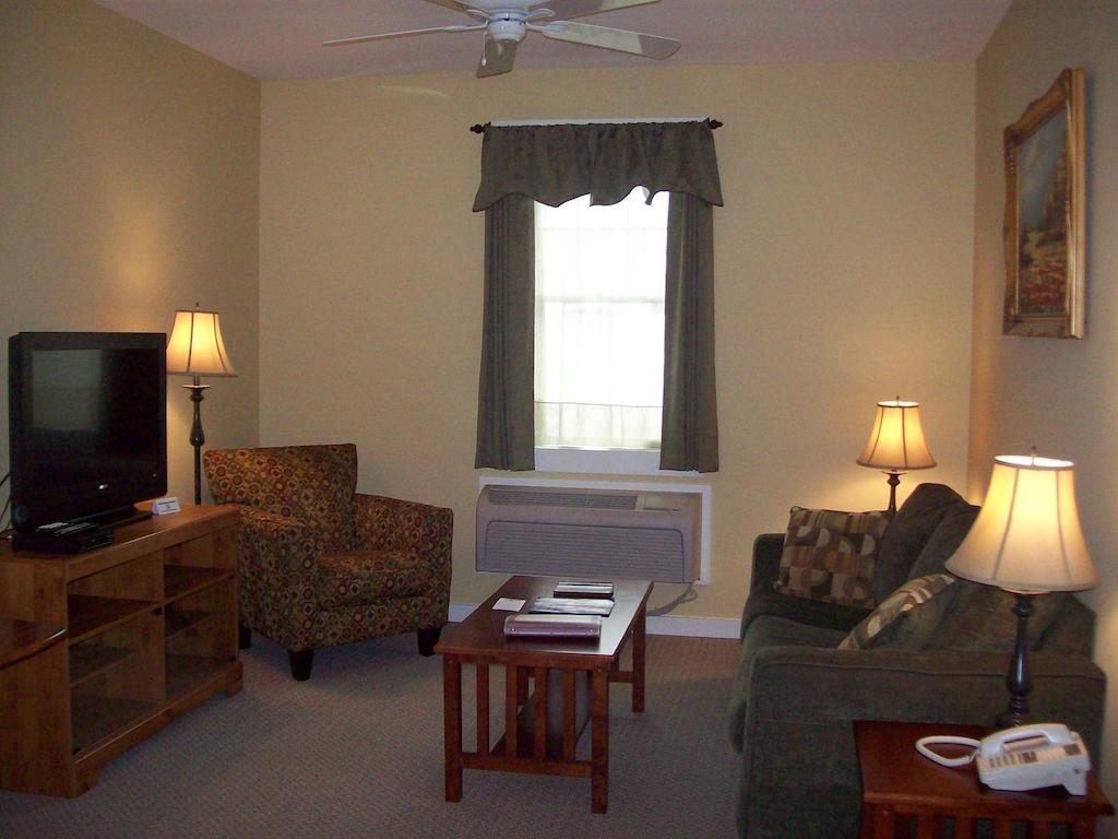 Colonels Suites Northeast Harbor Стая снимка